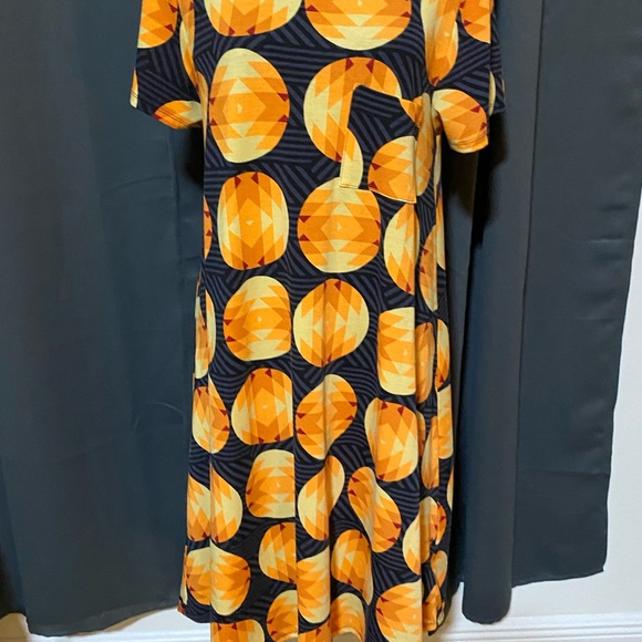 Lularoe dress size medium pretty colors - Picture 3 of 7